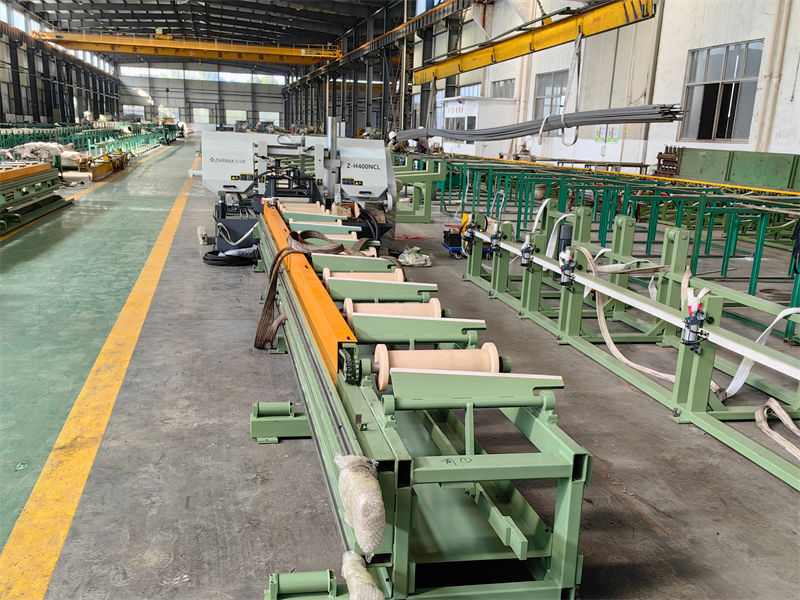 钢管切割流水线(图1)