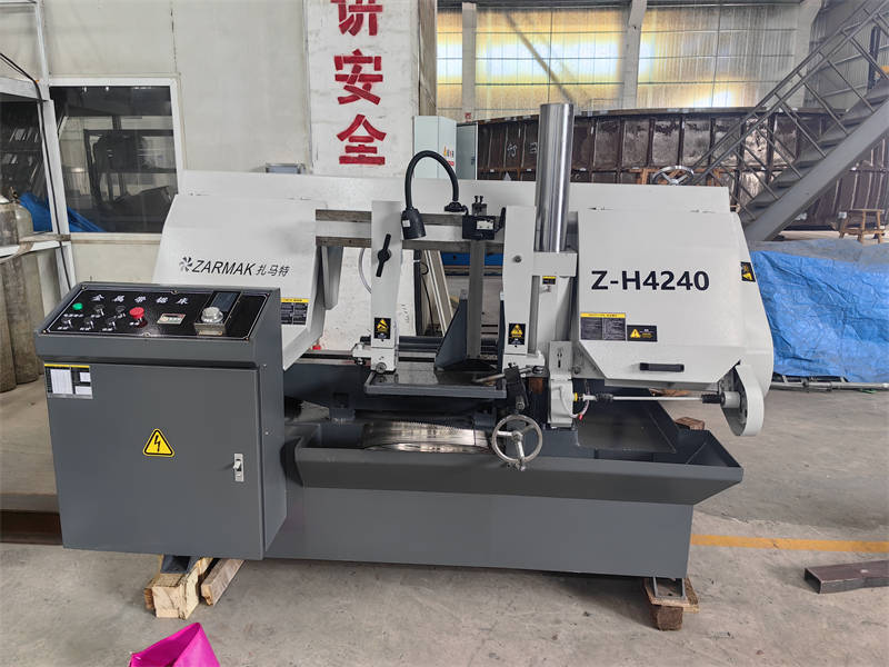 4240智能带锯床(图1)