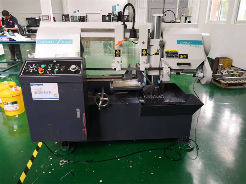 5030半自动锯床(图1)